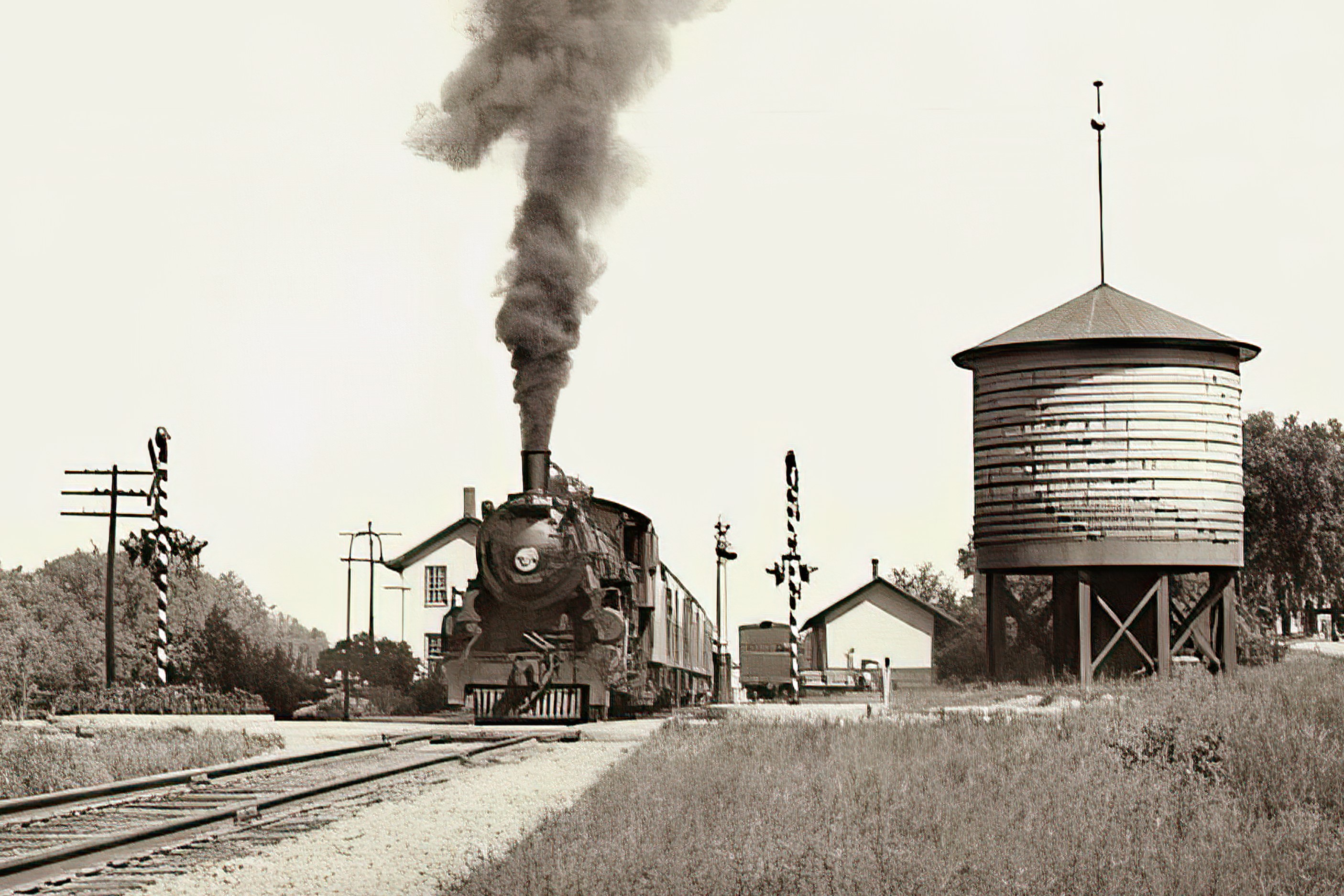 GTW Train No. 19 at Lowell